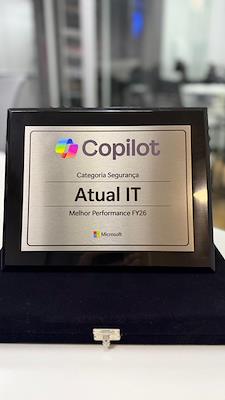 Placa de reconhecimento Microsoft Copilot na categoria Segurança